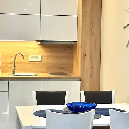 Tatarevic & Apartment